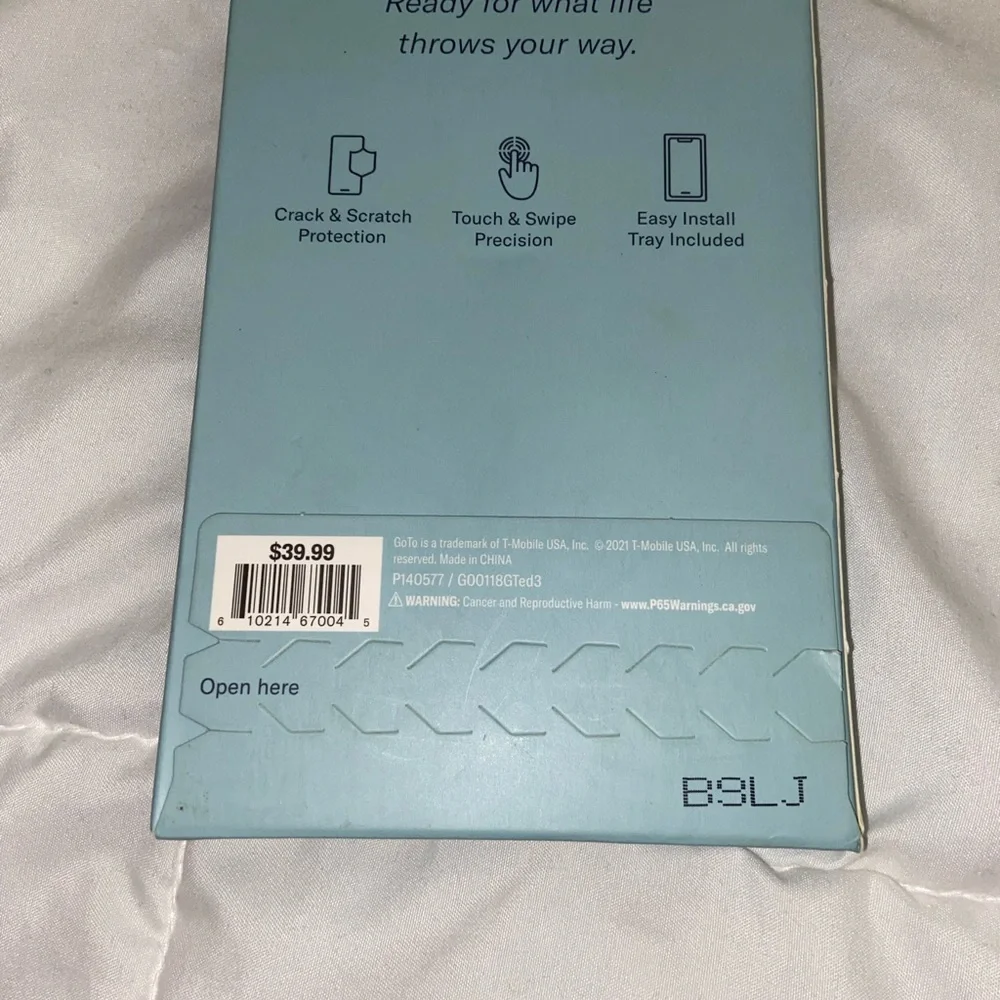 iPhone 12 Pro Tempered y2k Glass screen protector new phone case still in box